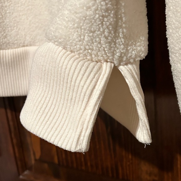 Zip Sweater - Picture 7 of 8